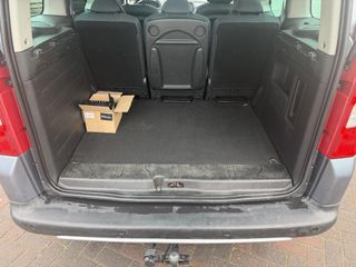 Voertuigafbeelding 12