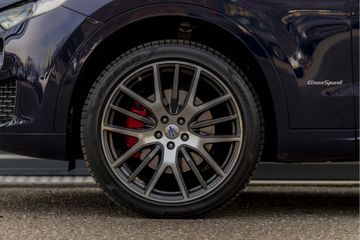 Voertuigafbeelding 16