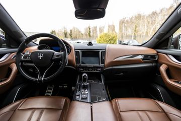 Voertuigafbeelding 27