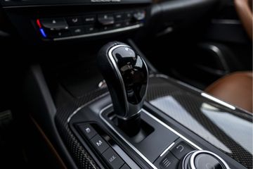 Voertuigafbeelding 37