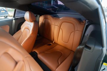 Voertuigafbeelding 33