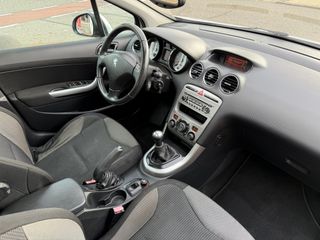 Voertuigafbeelding 36