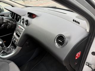 Voertuigafbeelding 38