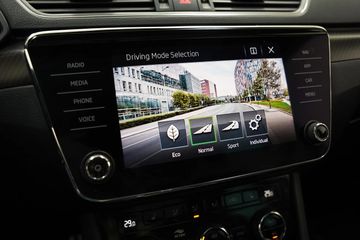 Voertuigafbeelding 26