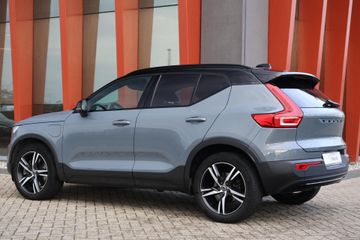 Voertuigafbeelding 2