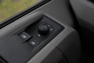 Voertuigafbeelding 32