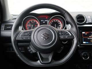 Voertuigafbeelding 8