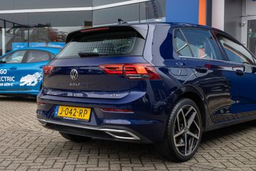 Voertuigafbeelding 7