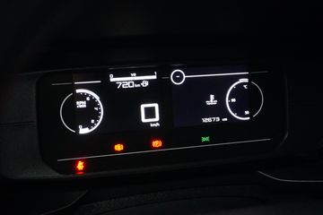 Voertuigafbeelding 12