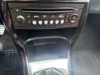 Voertuigafbeelding 28