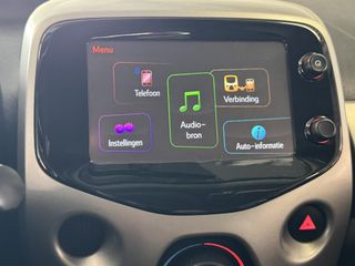 Voertuigafbeelding 6