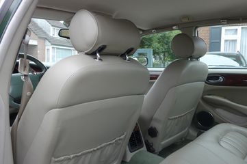 Voertuigafbeelding 10