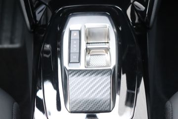 Voertuigafbeelding 38