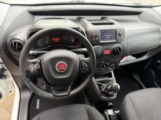 Voertuigafbeelding 9