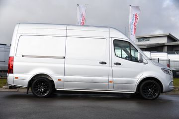 Voertuigafbeelding 9