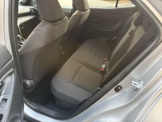 Voertuigafbeelding 11