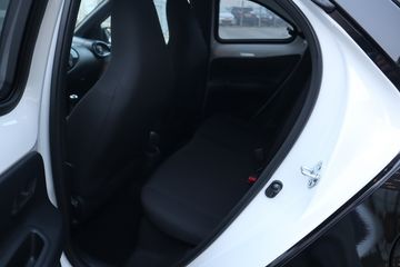 Voertuigafbeelding 27