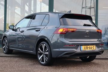 Voertuigafbeelding 2