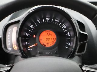 Voertuigafbeelding 3