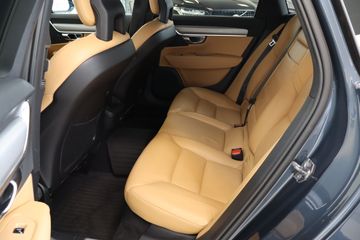 Voertuigafbeelding 42