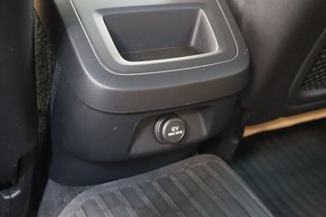 Voertuigafbeelding 43