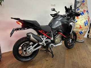 Voertuigafbeelding 11