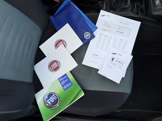 Voertuigafbeelding 12