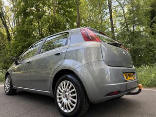 Voertuigafbeelding 2