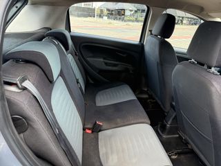 Voertuigafbeelding 27