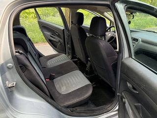 Voertuigafbeelding 42