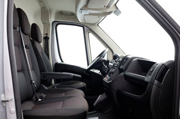 Voertuigafbeelding 2