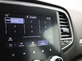 Voertuigafbeelding 17