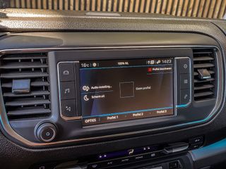 Voertuigafbeelding 64