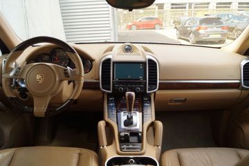 Voertuigafbeelding 8