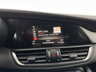 Voertuigafbeelding 11