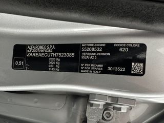 Voertuigafbeelding 24