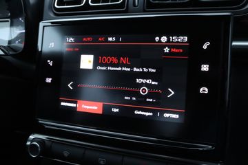 Voertuigafbeelding 21