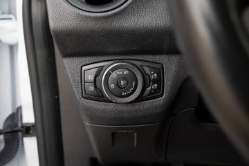 Voertuigafbeelding 15