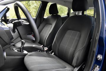 Voertuigafbeelding 4