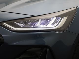 Voertuigafbeelding 12