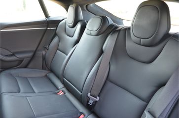 Voertuigafbeelding 12