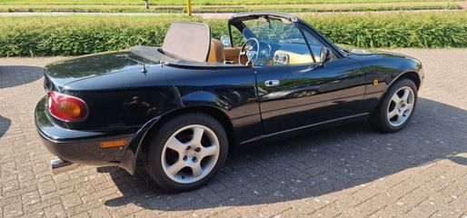 Voertuigafbeelding 3