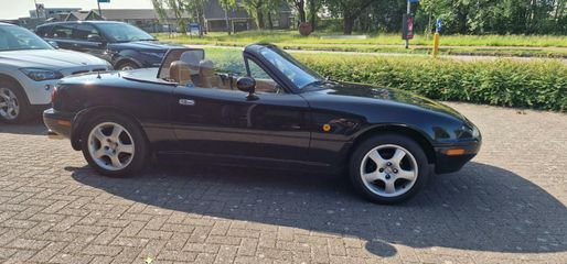 Voertuigafbeelding 4