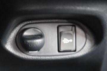 Voertuigafbeelding 27