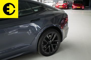 Voertuigafbeelding 12