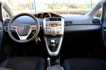 Voertuigafbeelding 11