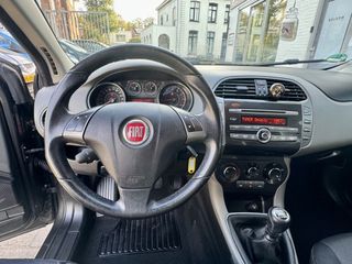 Voertuigafbeelding 15