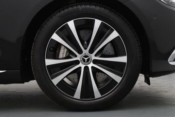 Voertuigafbeelding 42