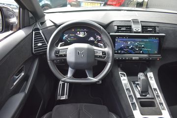 Voertuigafbeelding 12