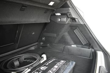 Voertuigafbeelding 38